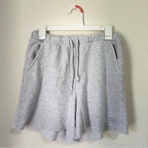 PINK Victoria's Secret Light Gray Comfy Shorts Women’s Size Medium